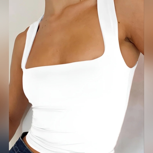 COMMENSE White Sleeveless Square Neck Top. Sz M. - Picture 2 of 7